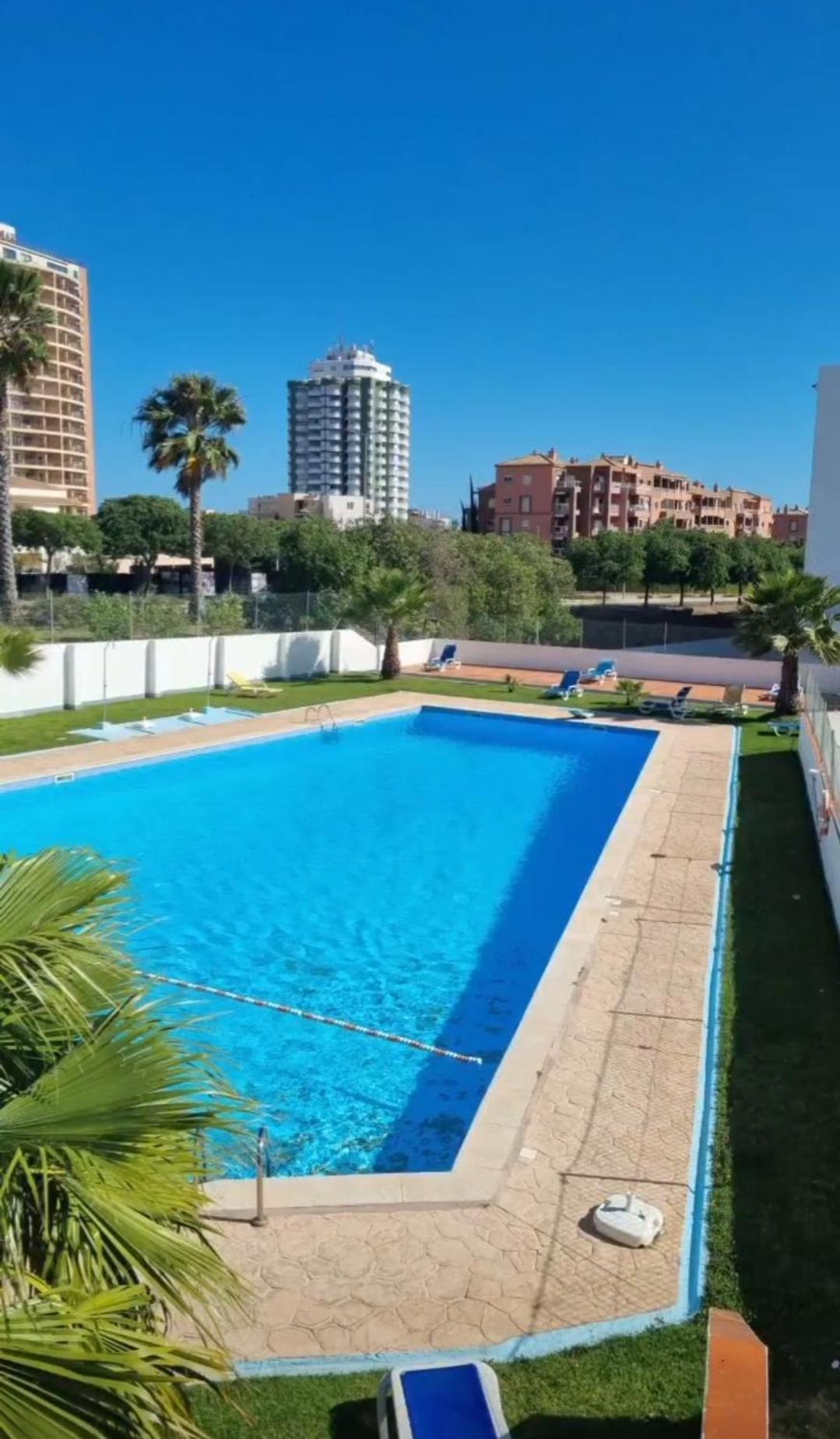 Sea Lovers Guest House Portimão Extérieur photo